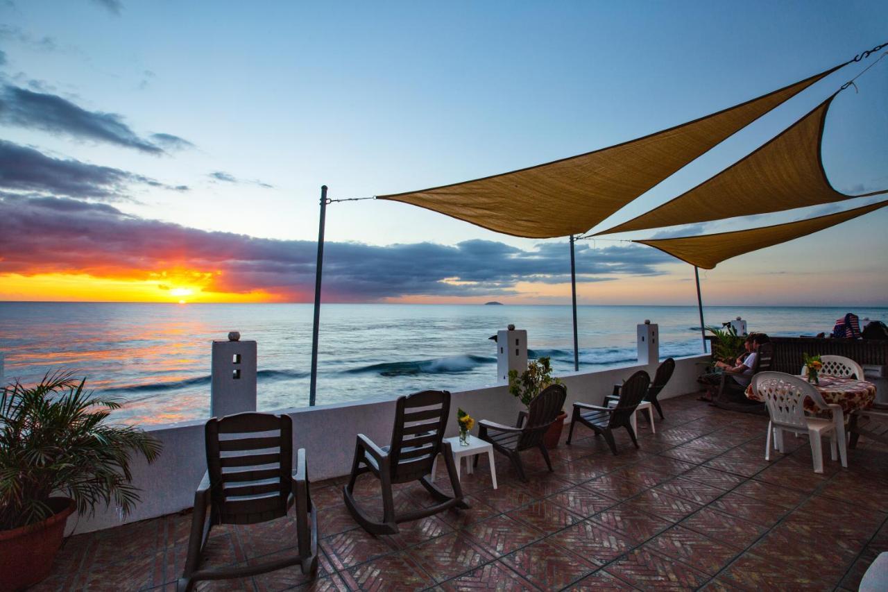 Coconut Palms Inn Rincon Dış mekan fotoğraf
